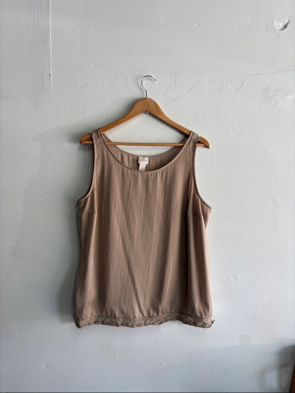 Chico's Neutral Taupe Scoop Neck Tank
